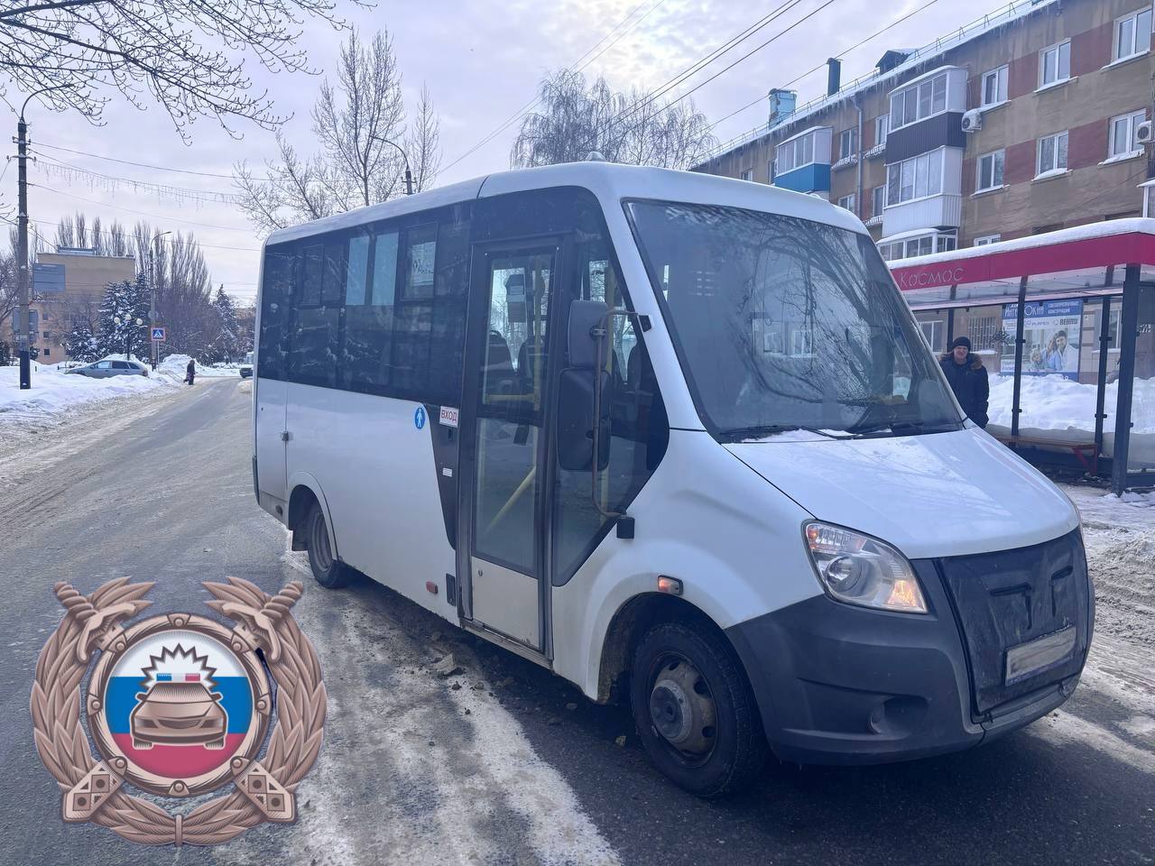 Под колёса маршрутки в Балакове попала 88-летняя пенсионерка