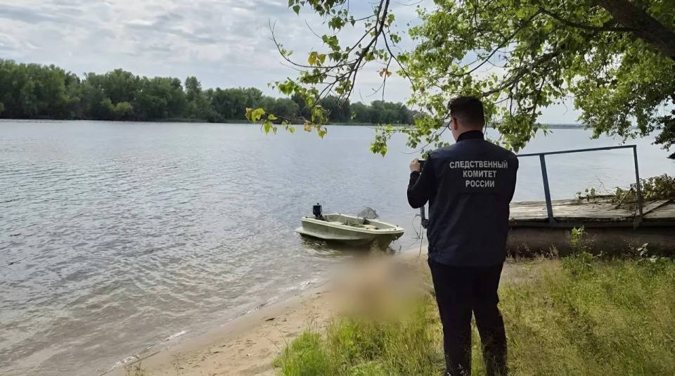 На турбазе под Саратовом утонул пенсионер