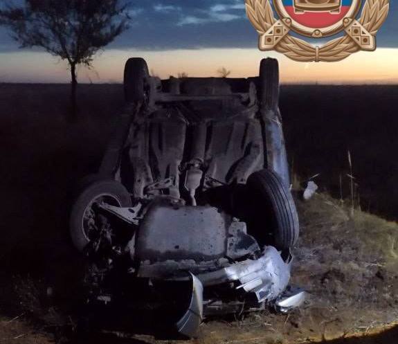 Саратовец погиб в перевернувшемся на поле автомобиле Opel Саратовец погиб в перевернувшемся на поле автомобиле Opel