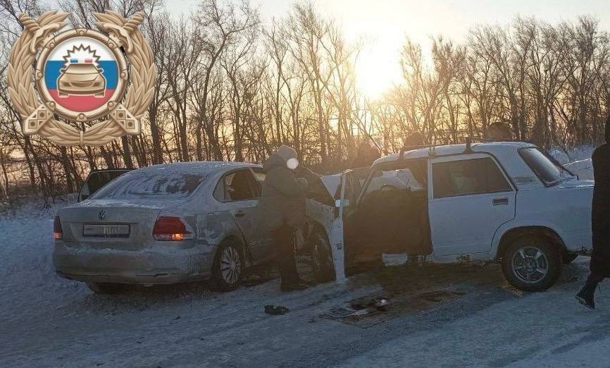 Пассажирка «семерки» погибла в столкновении с иномаркой на саратовской трассе