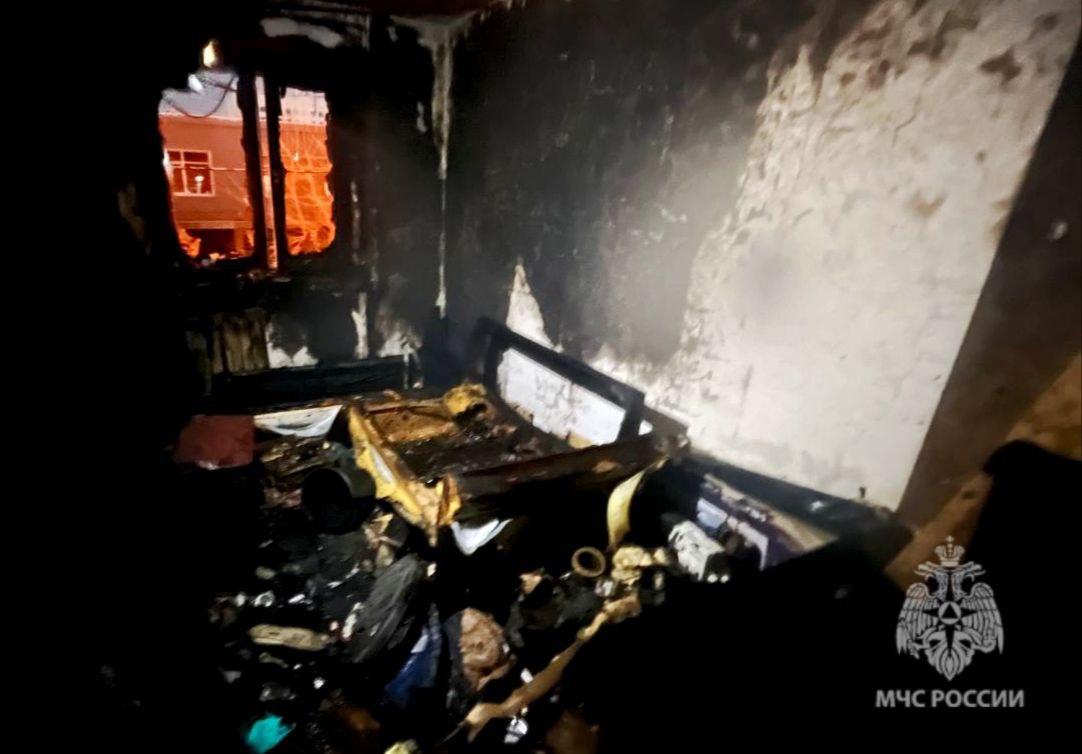 Два человека погибли на пожаре в Балакове