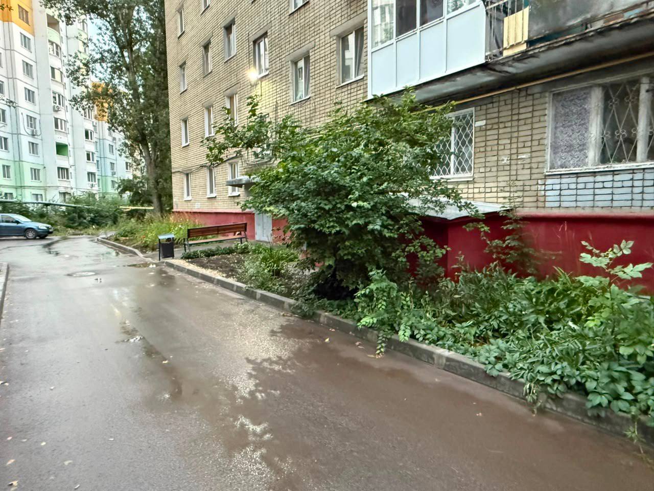 После падения девочки со второго этажа в Саратове началась проверка
