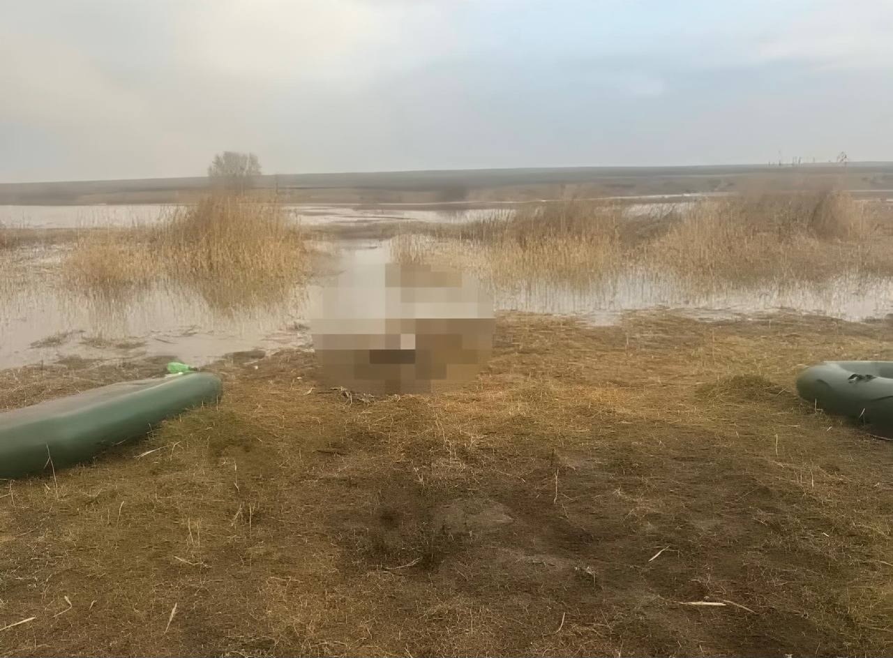 Молодой саратовец выпал с лодки во время рыбалки и утонул