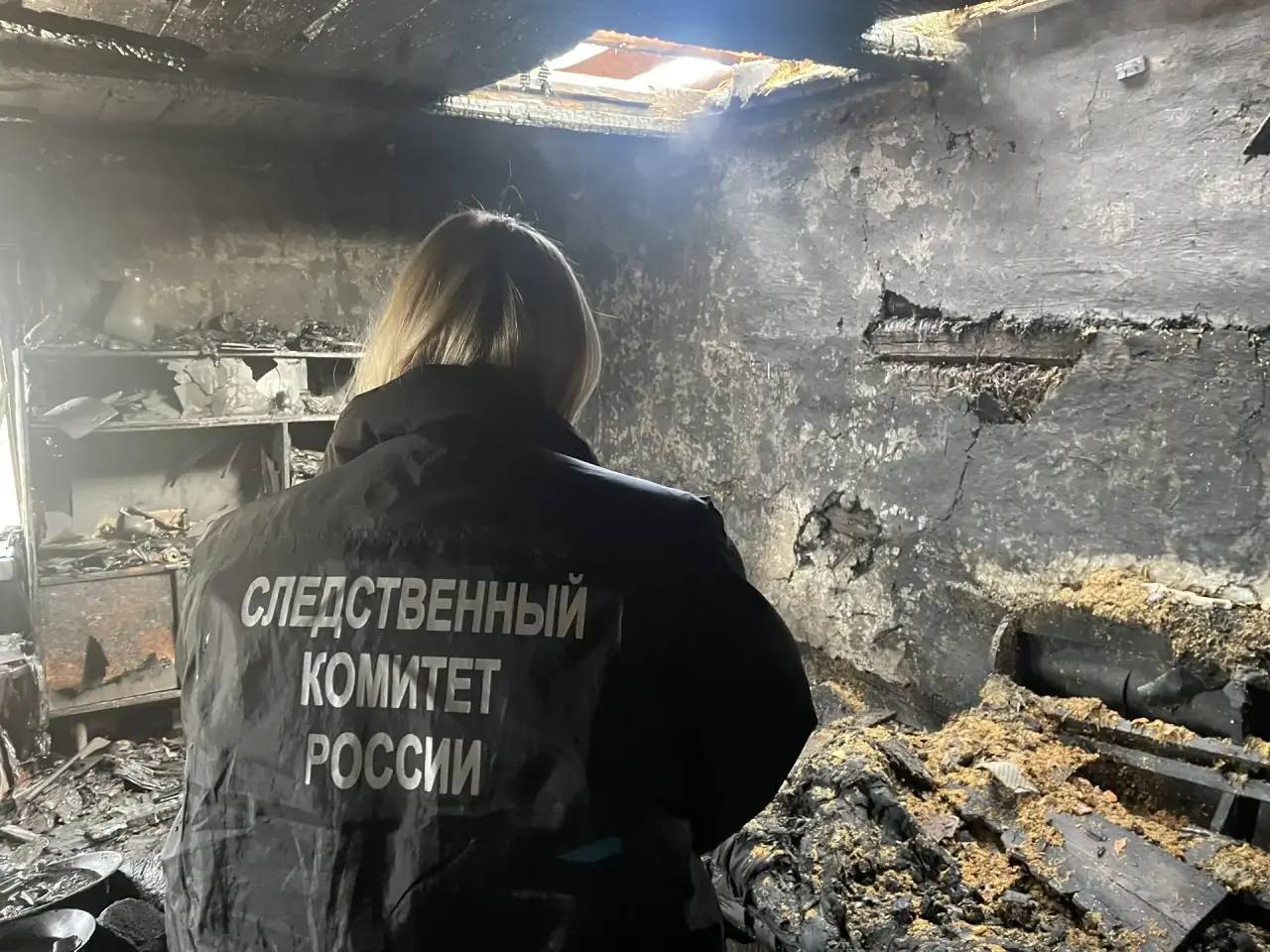 В саратовском райцентре после пожара в частном доме нашли тела двух мужчин В саратовском райцентре после пожара в частном доме нашли тела двух мужчин