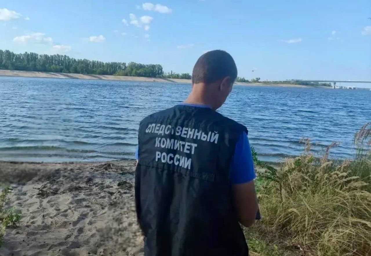 Труп мужчины обнаружили в Волге в Балакове Труп мужчины обнаружили в Волге в Балакове